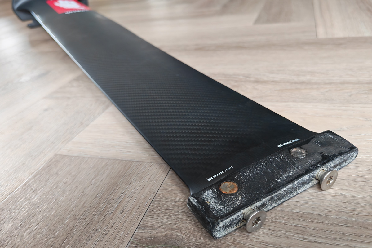 Demo: Axis Foils PRO - Ultra High Modulus Carbon Mast 105cm – Bild 6